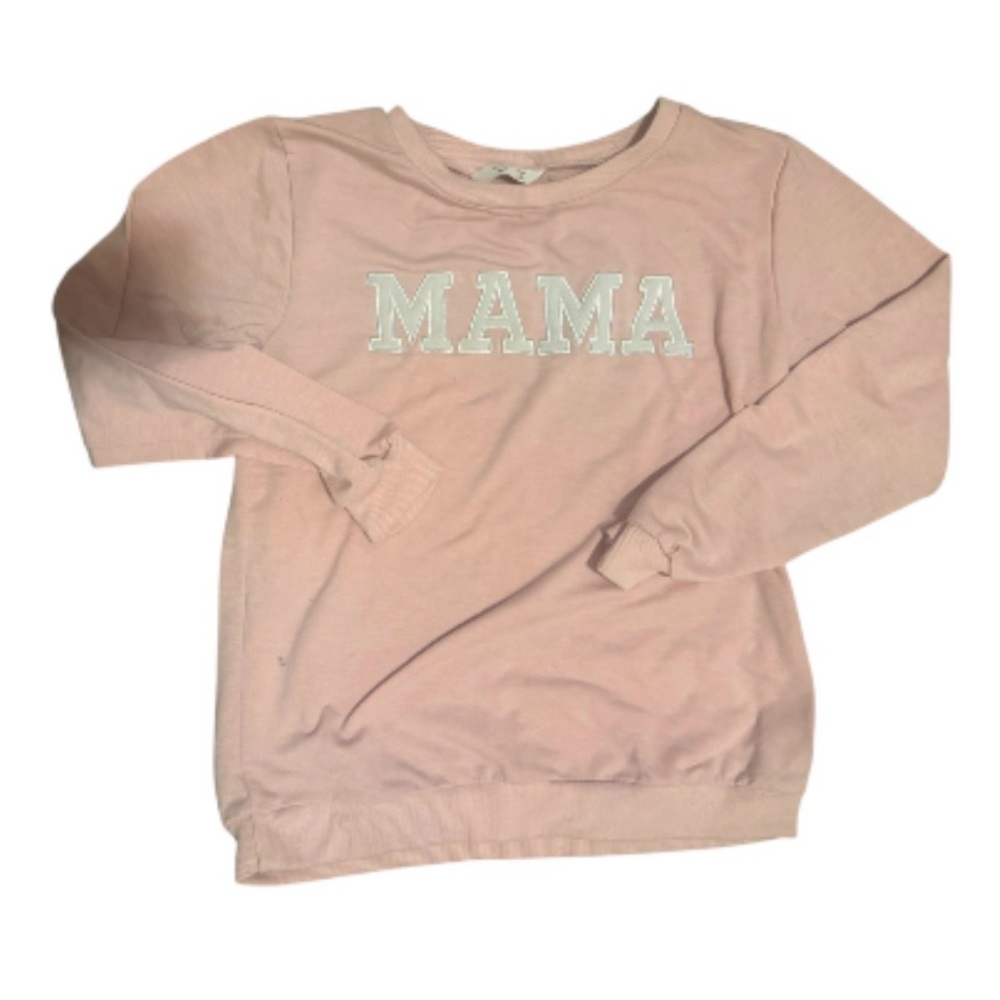 NWOT Women’s Light Pink “MAMA” Sweatshirt